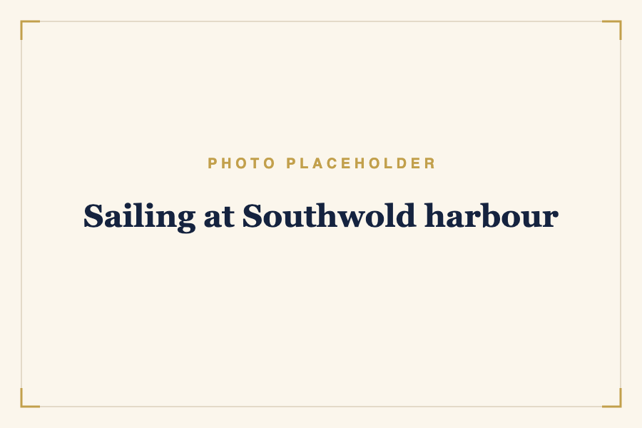 Sailing at Southwold harbour